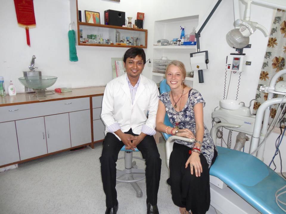 Invisalign braces and smile makeover in Indirapuram