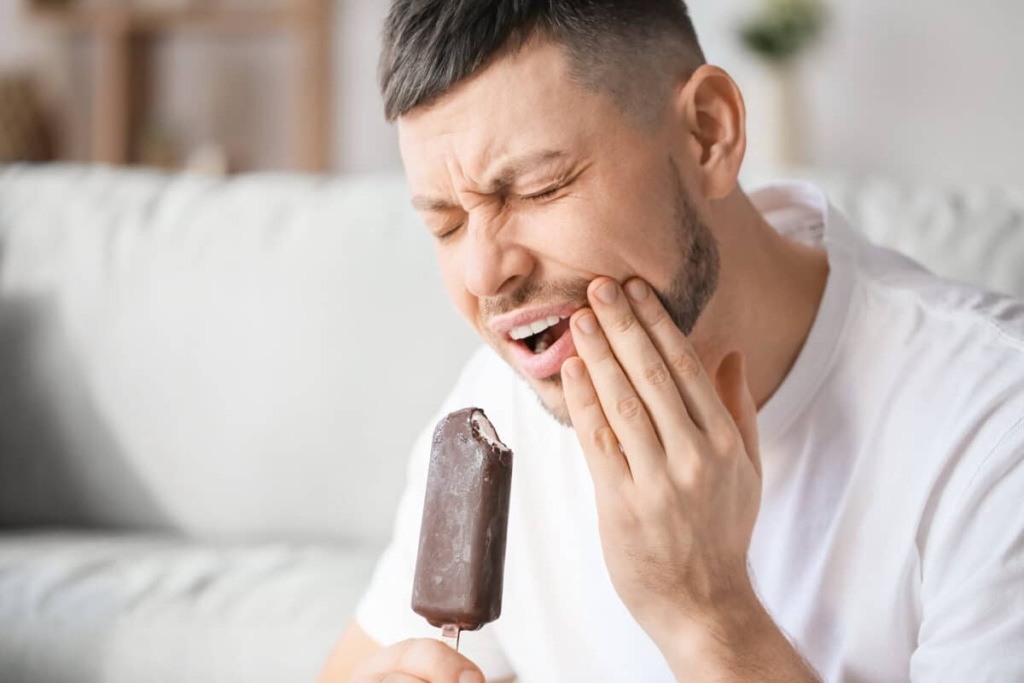 tooth-sensitivity-cold-water-ice-cream-pain-causes